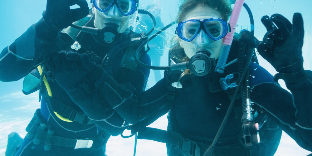 Zanurz się w przygodę z nurkowaniem z DIVE SERVICE